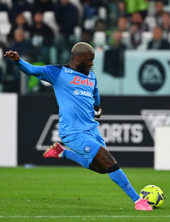 西布朗客场告捷托特纳姆热刺奋力追赶的简单介绍