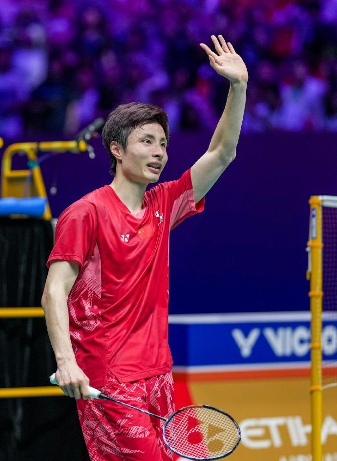 法国队轻取印度队，石宇奇点燃赛场的简单介绍