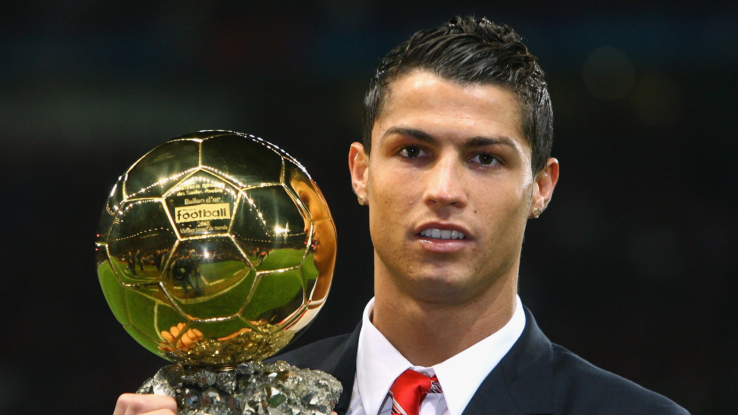 冰与火的碰撞，厄瓜多尔横扫冰岛，奥运周期关键战的战略启示